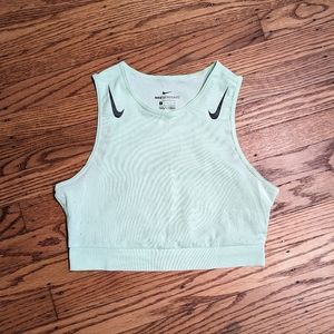 Nike Aeroswift running crop women's small vapor green